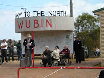 Speeches at the opening of the Centenary pathway